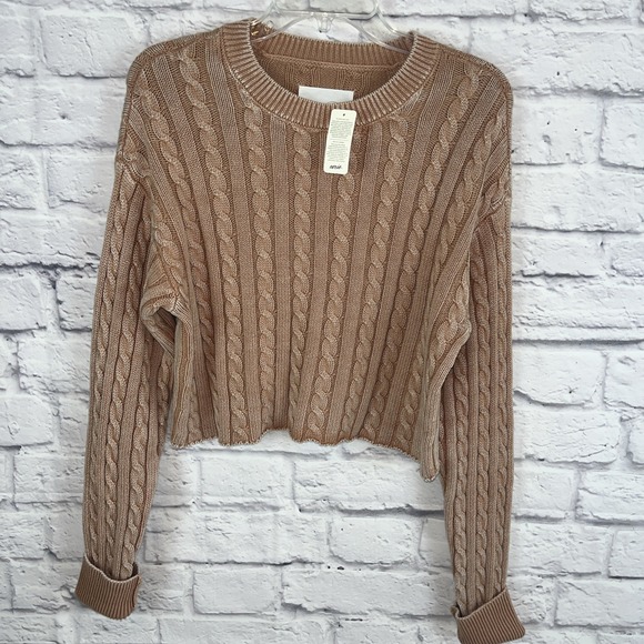 Aerin Sweaters - Aeri Women's NWT Cropped Cable Knot Casual Cozy Everyday Sweater Size Small